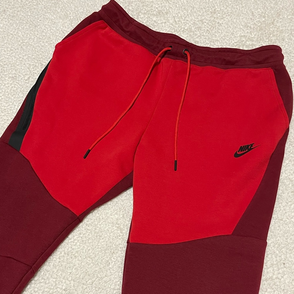 Nike Tech Fleece Pants Mens Large Two Tone Joggers Berry Pomegranate Burgundy